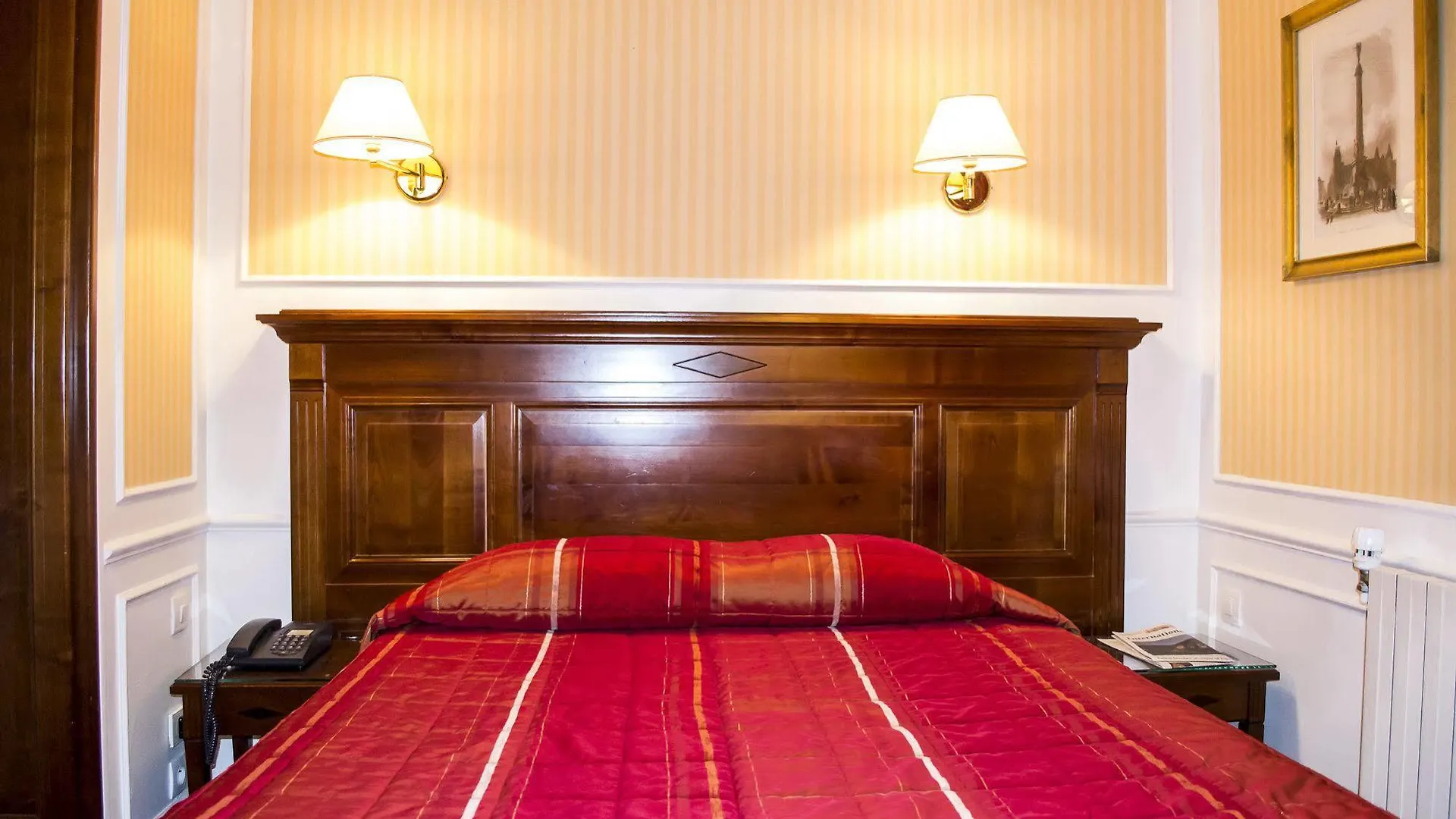 Touring Opera Otel Paris