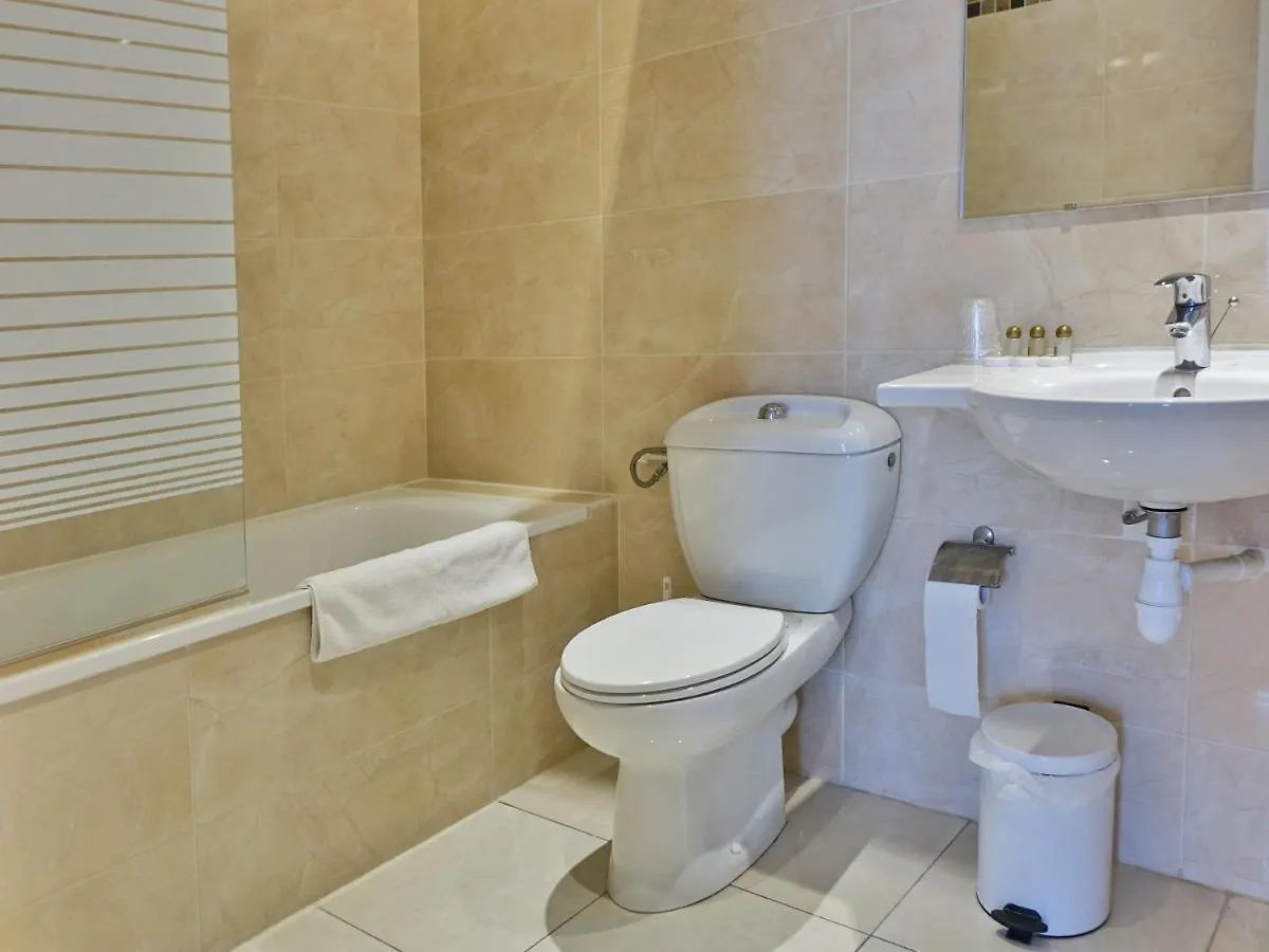 Touring Opera Hotel 3*